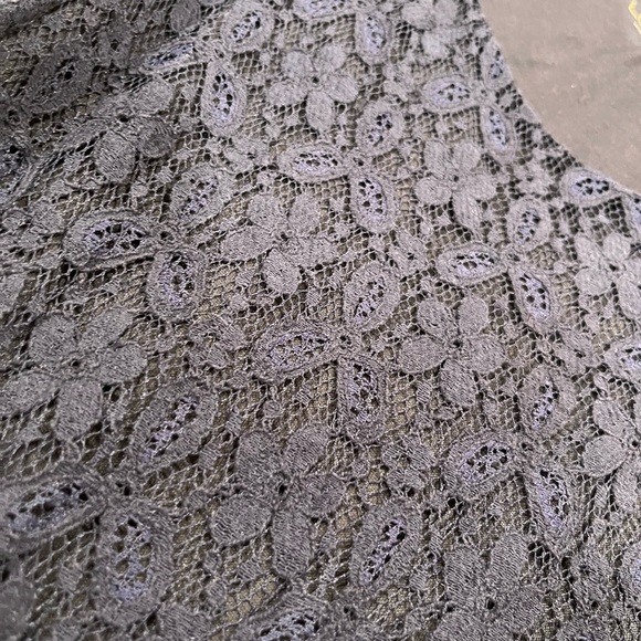 Textured loft tank - Picture 2 of 3